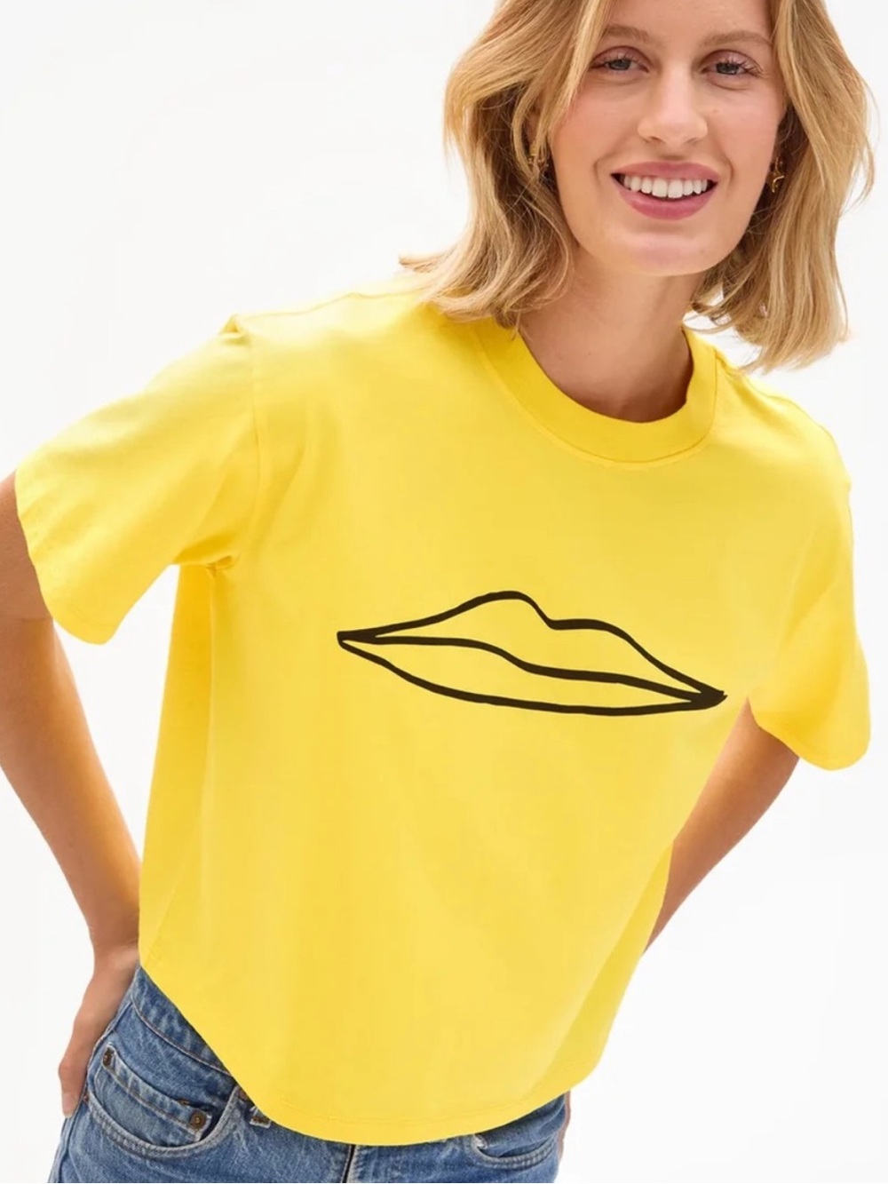 Clare V. Le Carre tee